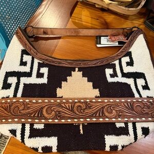 American Darling Black and Cream Shoulder Bag